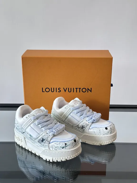 Louis Vuitton Shoe 